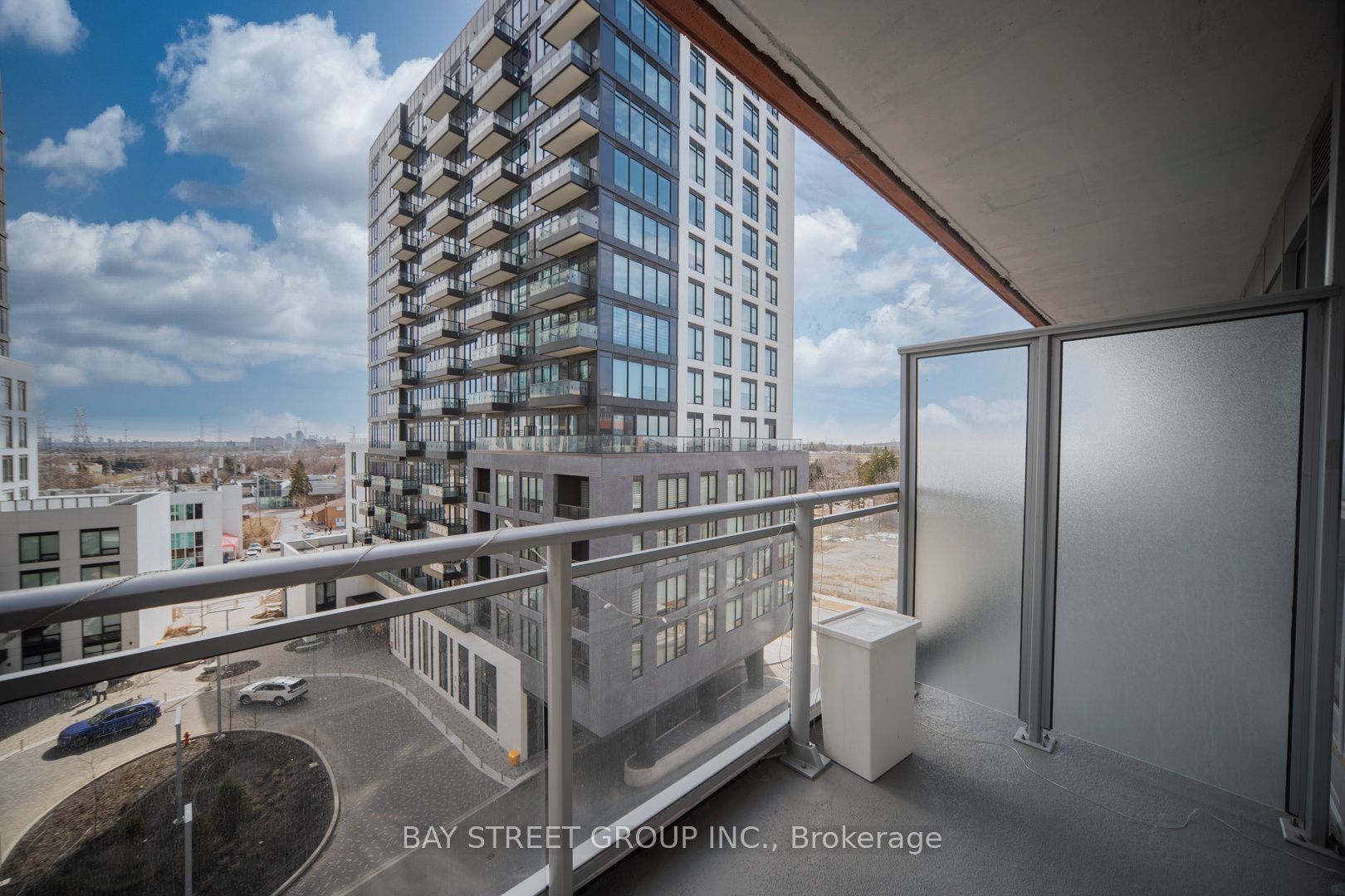 8888 Yonge Street 604