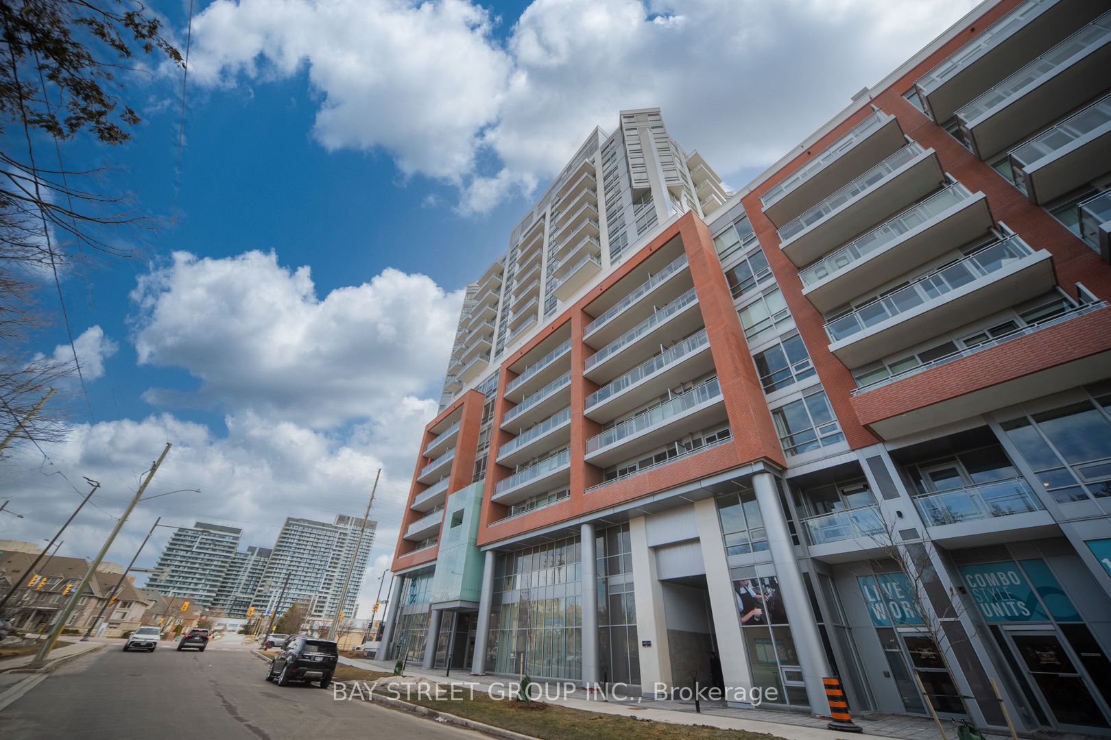 8888 Yonge Street 604
