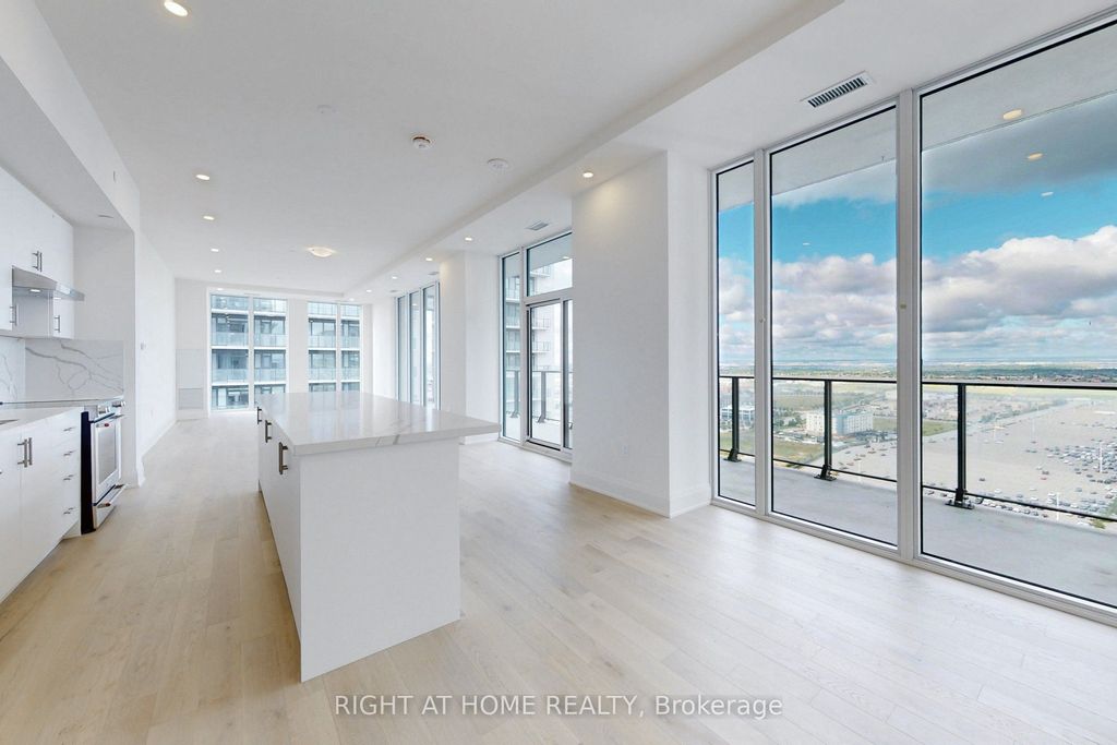 Photo of 8960 Jane Street #LPH106, Vaughan, ON L4K 2M9 (MLS # N12583546)