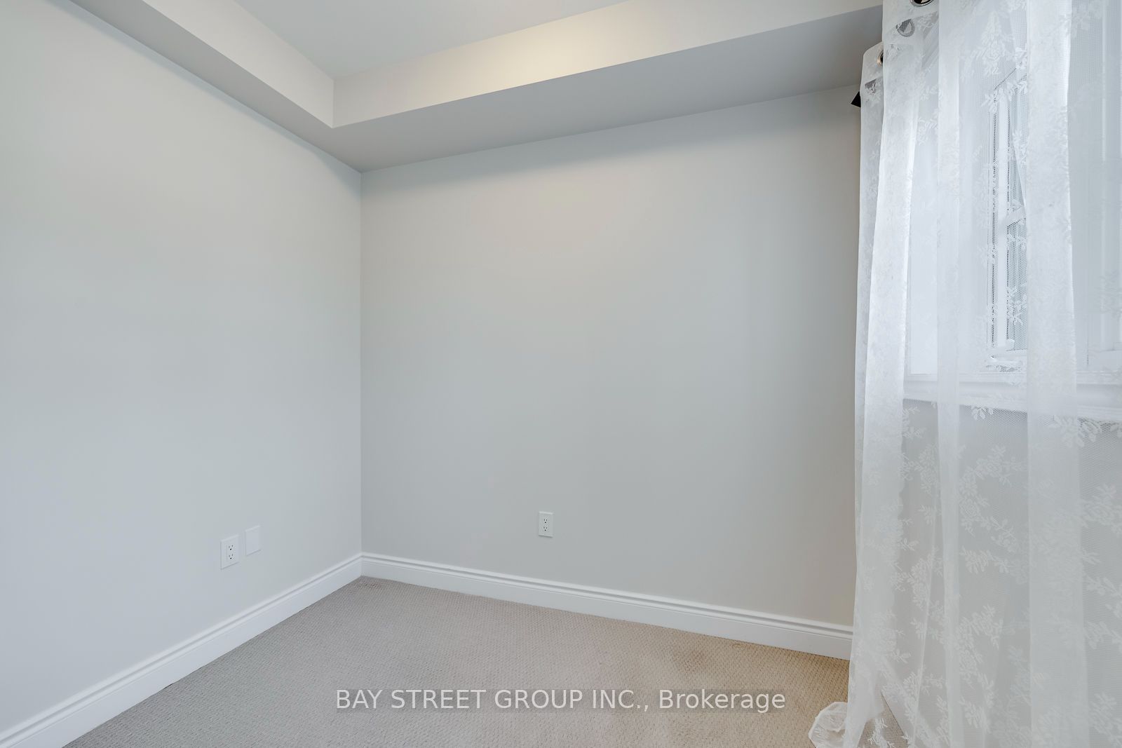 2172 Trafalgar Road #21