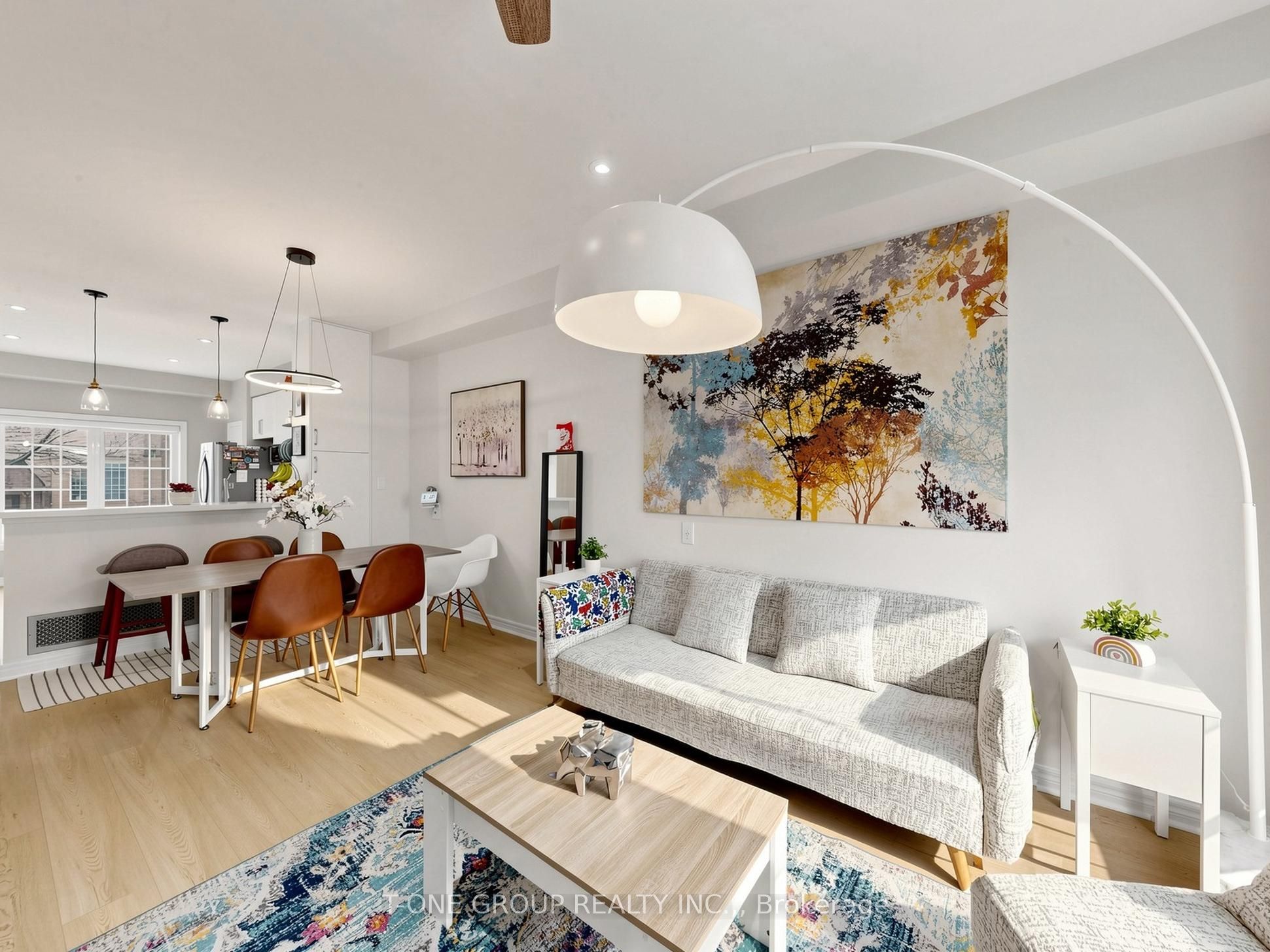 685 Rowley Common