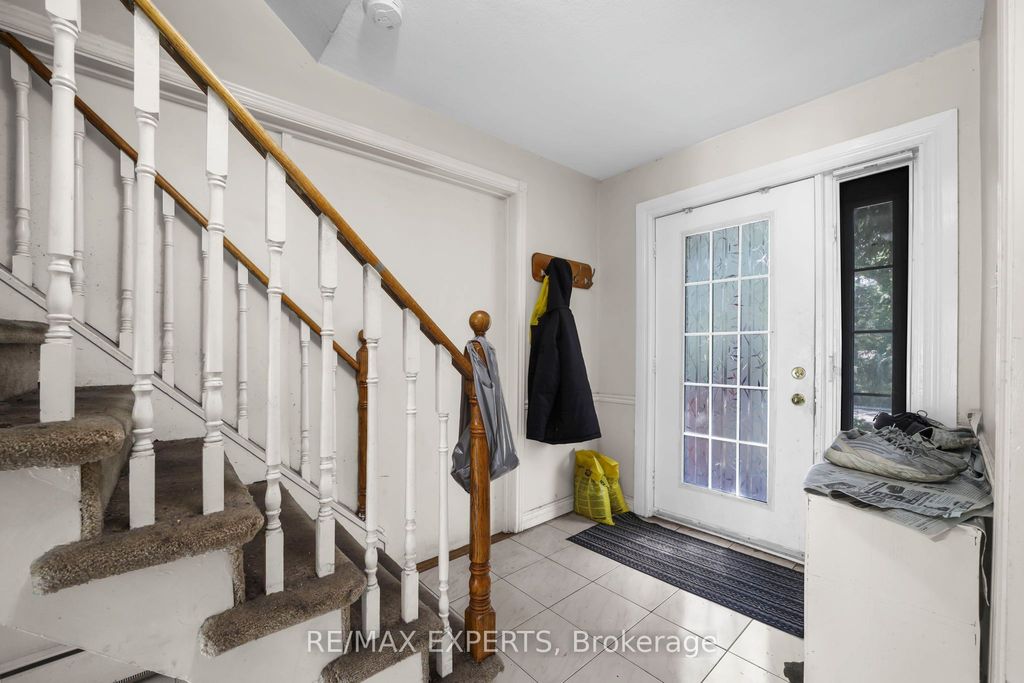 Photo of 16 Bellehaven Crescent, Toronto, ON M1M 1H3 (MLS # E13054728)