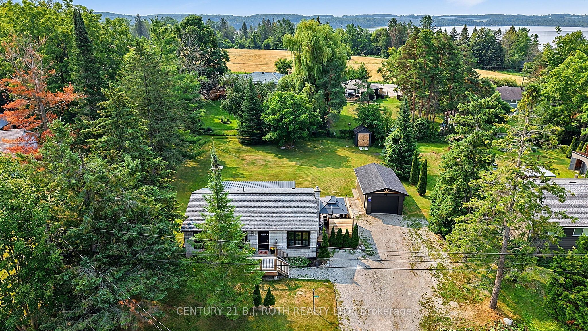 25 Glengrove Avenue