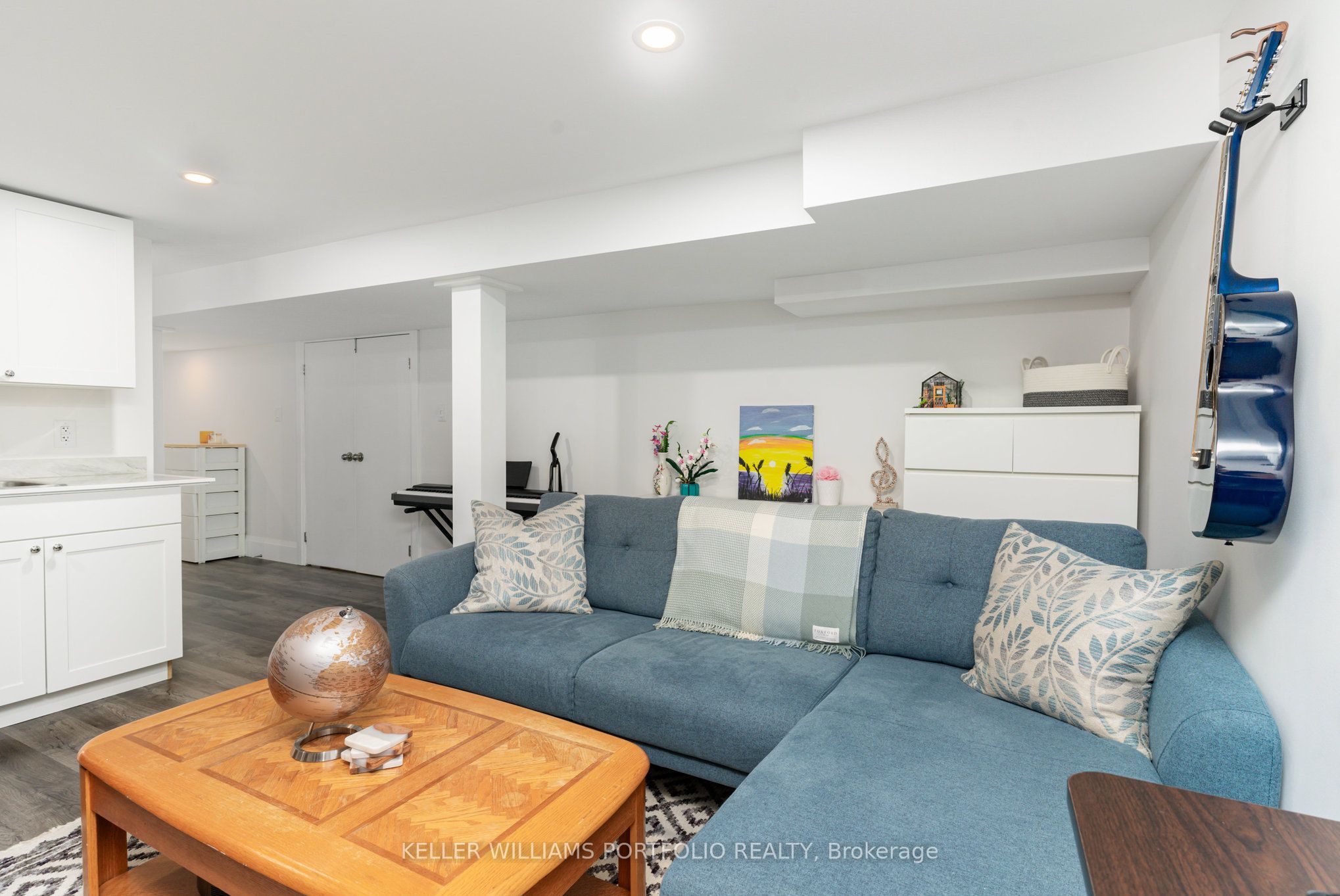 329 Runnymede Road Lower