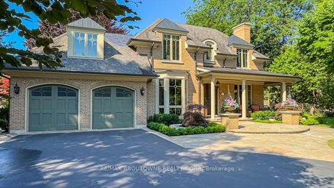 282 Dalewood Drive Oakville ON L6J 4P3