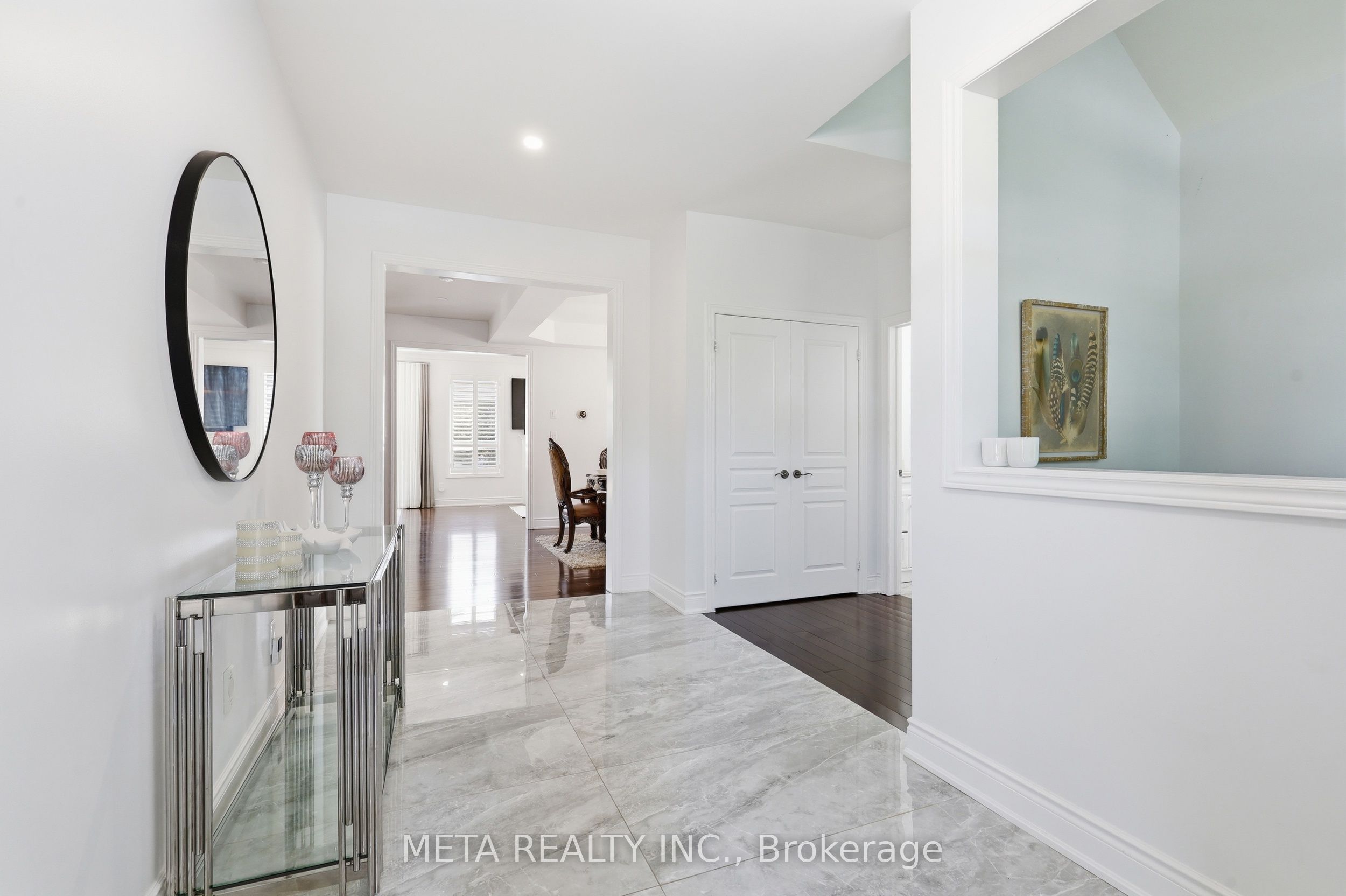 2299 Stratus Drive