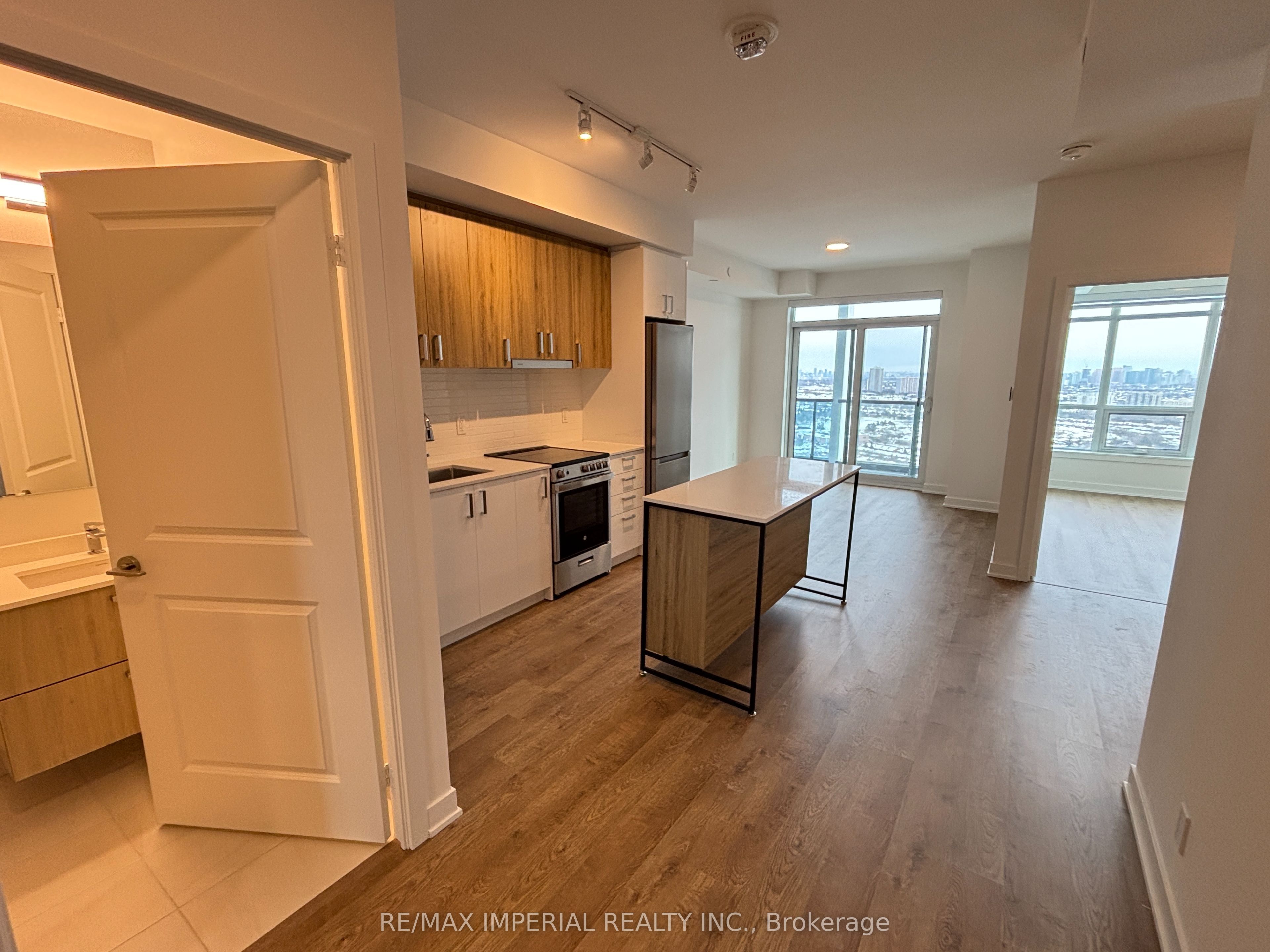 30 Upper Mall Way 2801