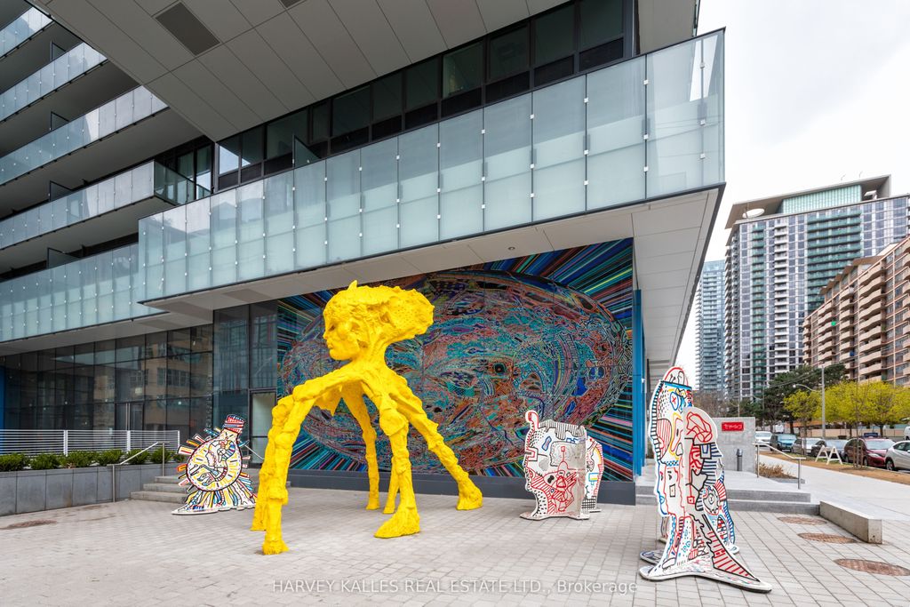 Photo of 161 Roehampton Avenue #708, Toronto, ON M4P 0C8 (MLS # C12729588)