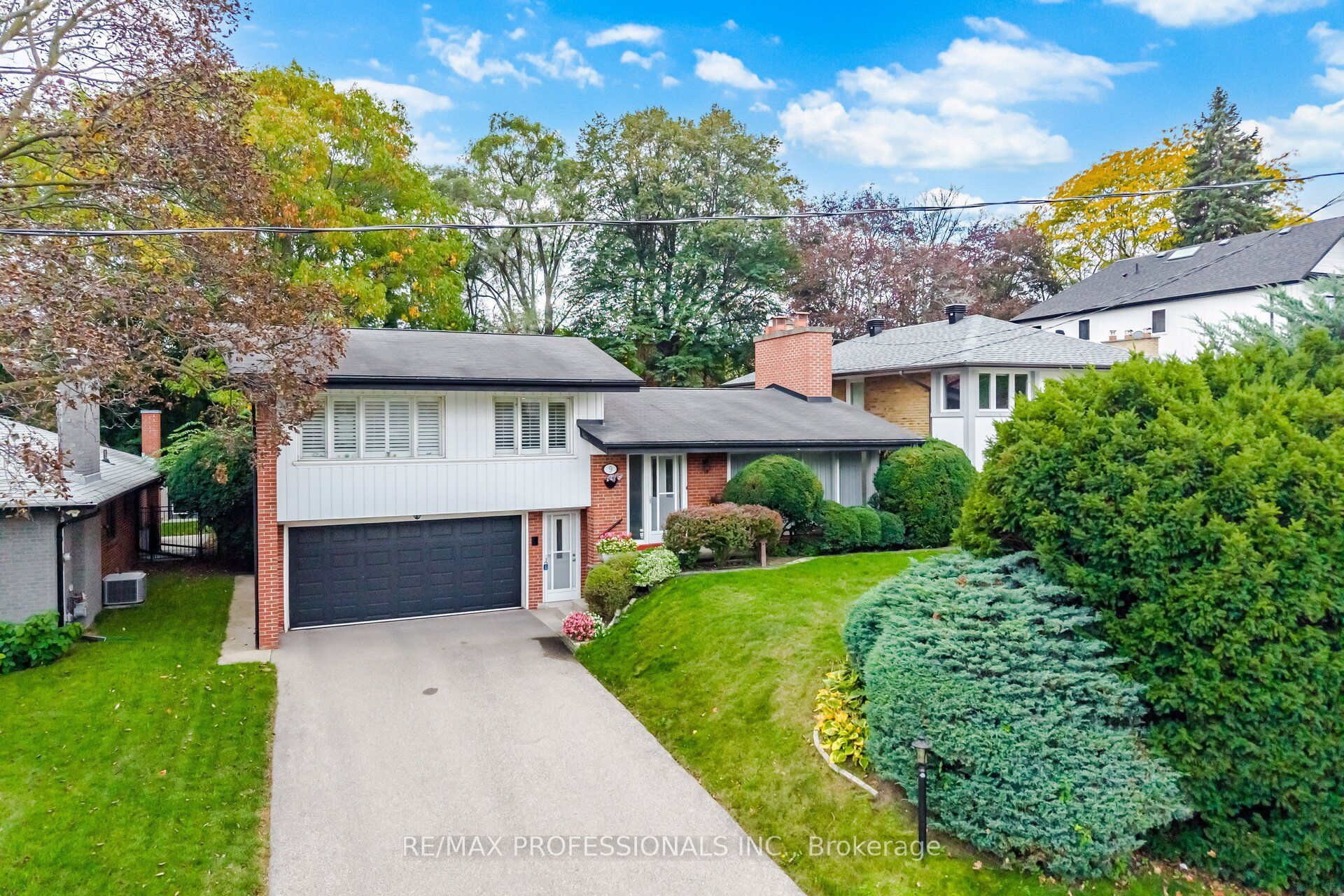 9 Humber Ridge Drive