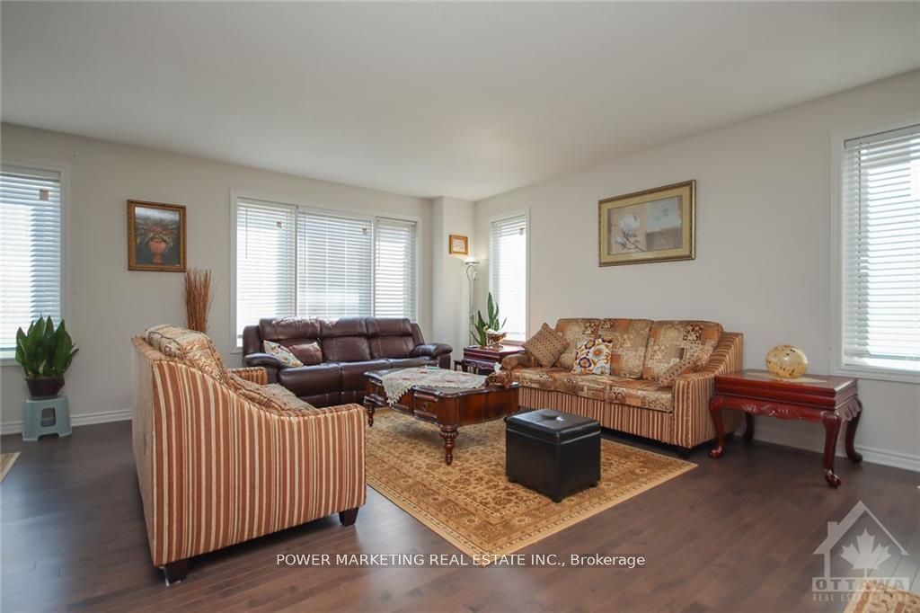 Photo of 339 LAMARCHE Avenue, Orleans - Convent Glen and Area, ON K1W 0M9 (MLS # X12498282)