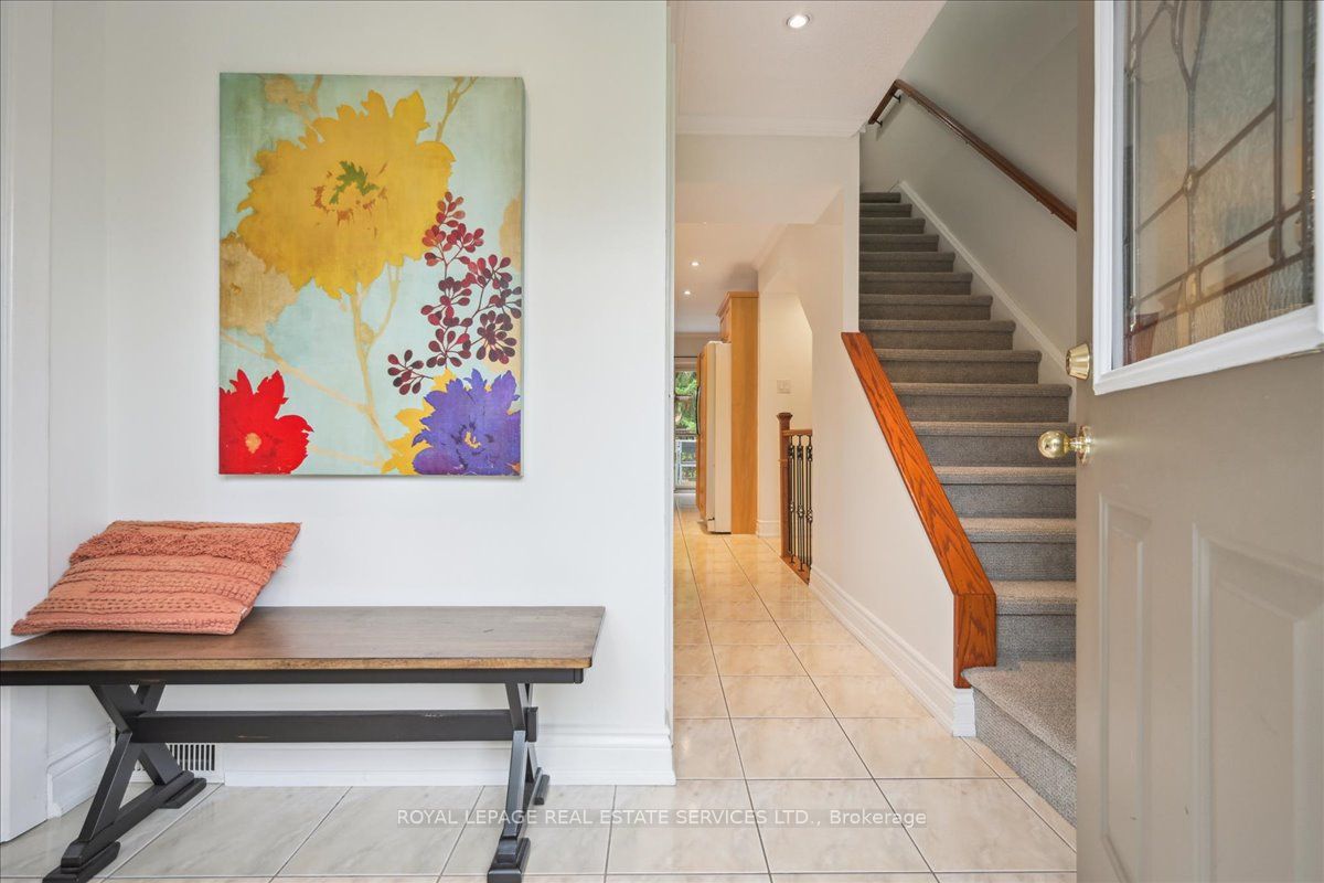 2120 Marine Drive 10