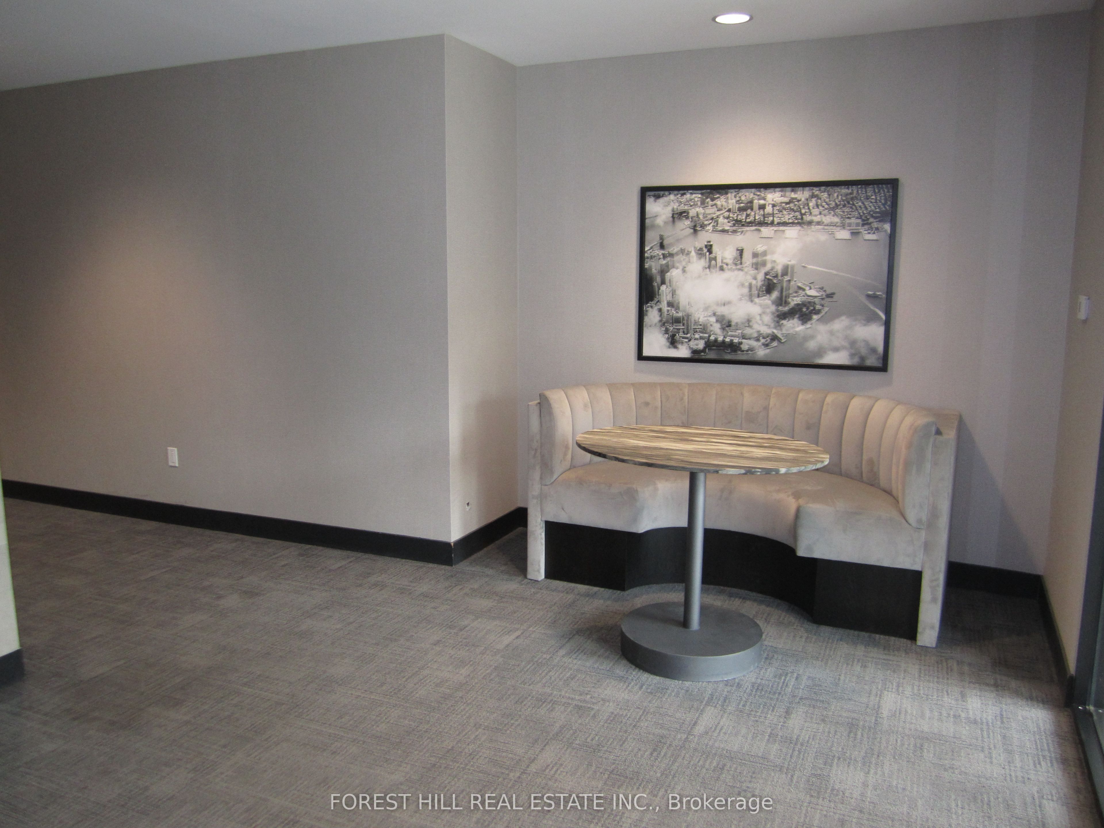 8010 Kipling Avenue 112