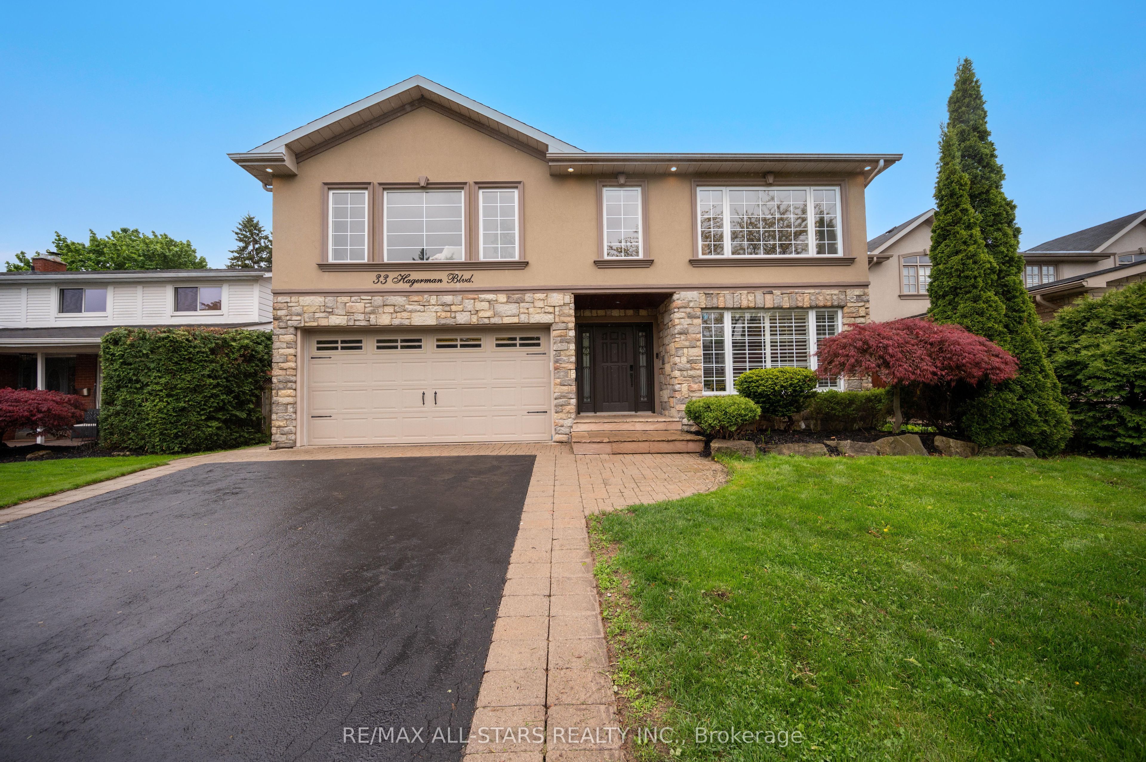 33 Hagerman Boulevard