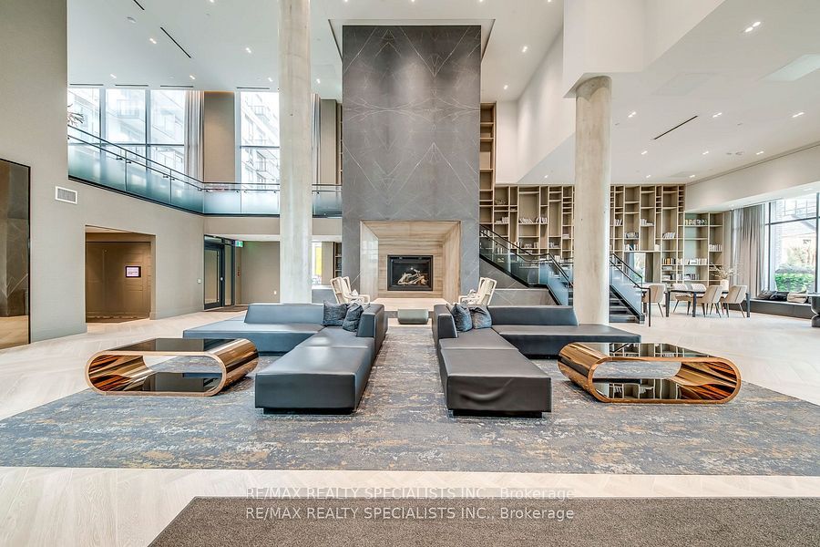 2450 Old Bronte Road 207