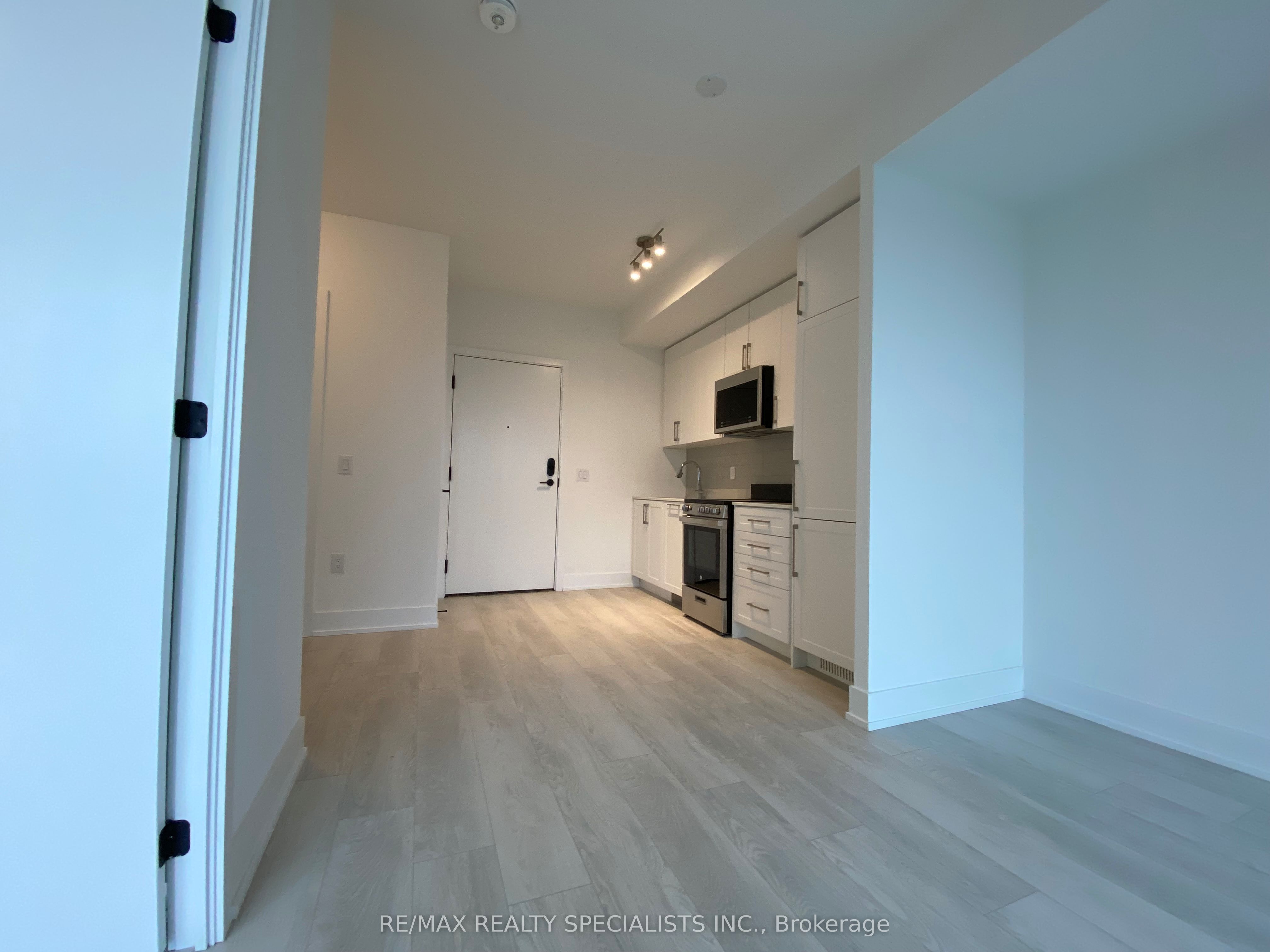 2450 Old Bronte Road 207