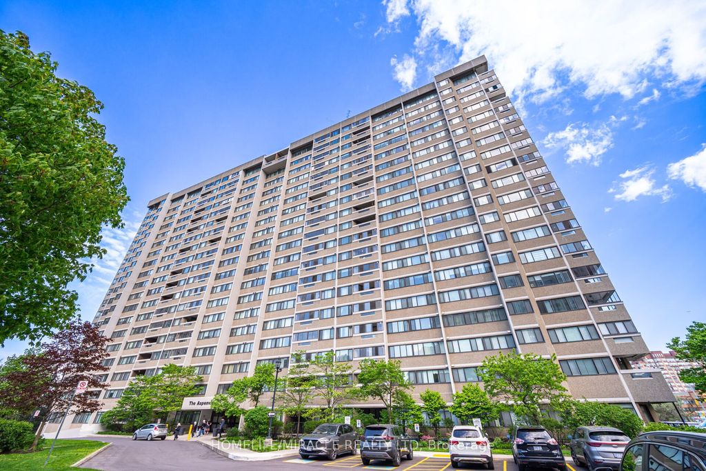 Photo of 50 Elm Drive East N/A #1501, Mississauga, ON L5A 3X2 (MLS # W12545448)