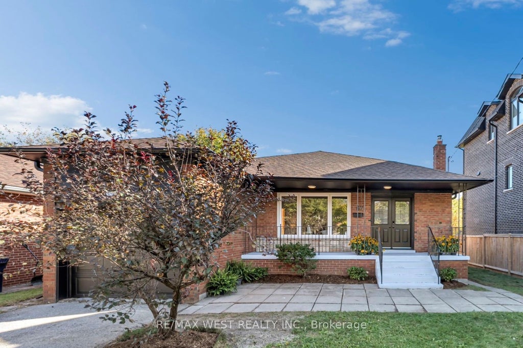 Photo of 67 Burncrest Drive, Toronto, ON M5M 2Z4 (MLS # C13865000)