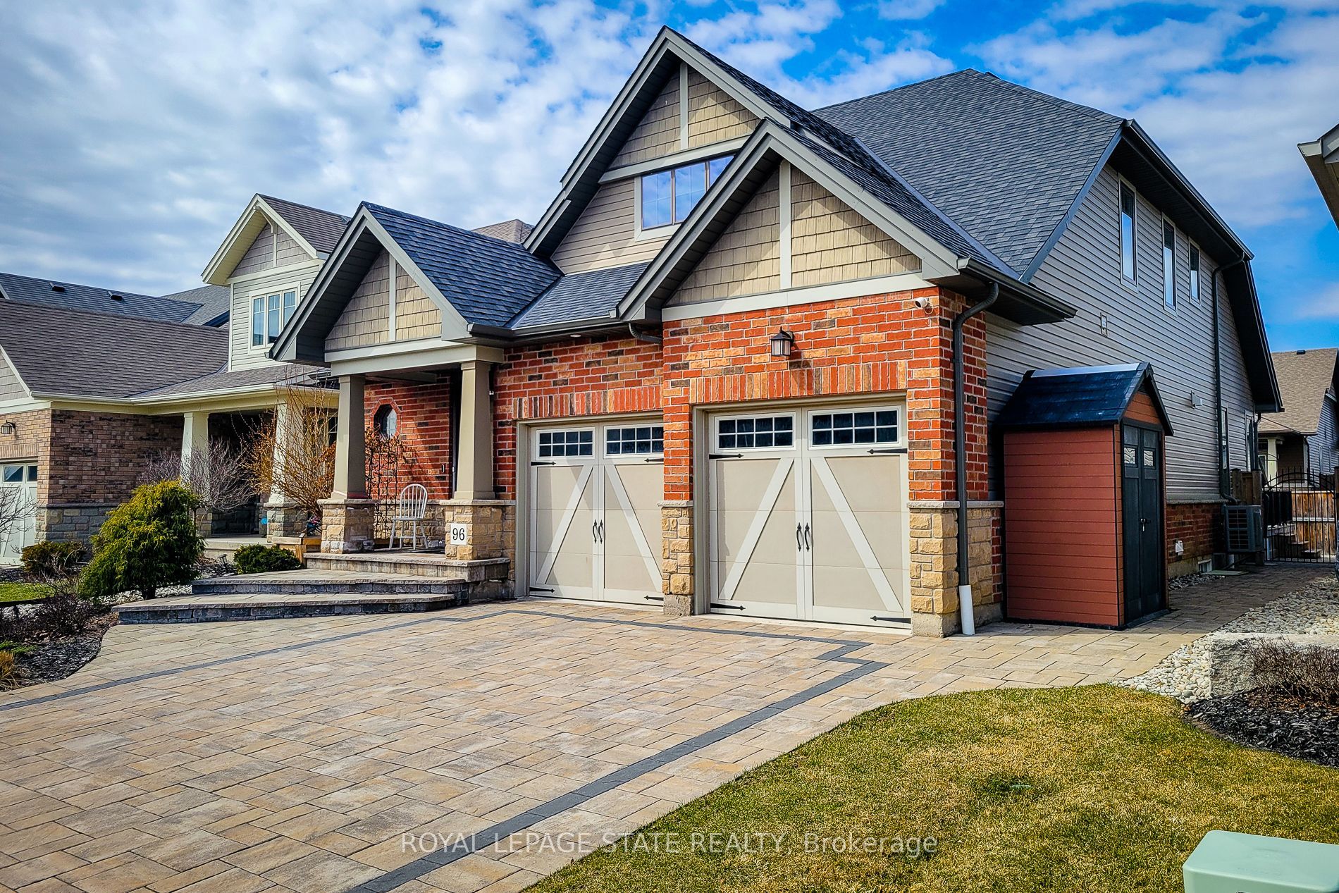 96 Anastasia Boulevard