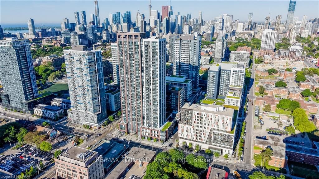 Photo of 130 RIVER Street #2904, Toronto, ON M5A 0R8 (MLS # C13248690)