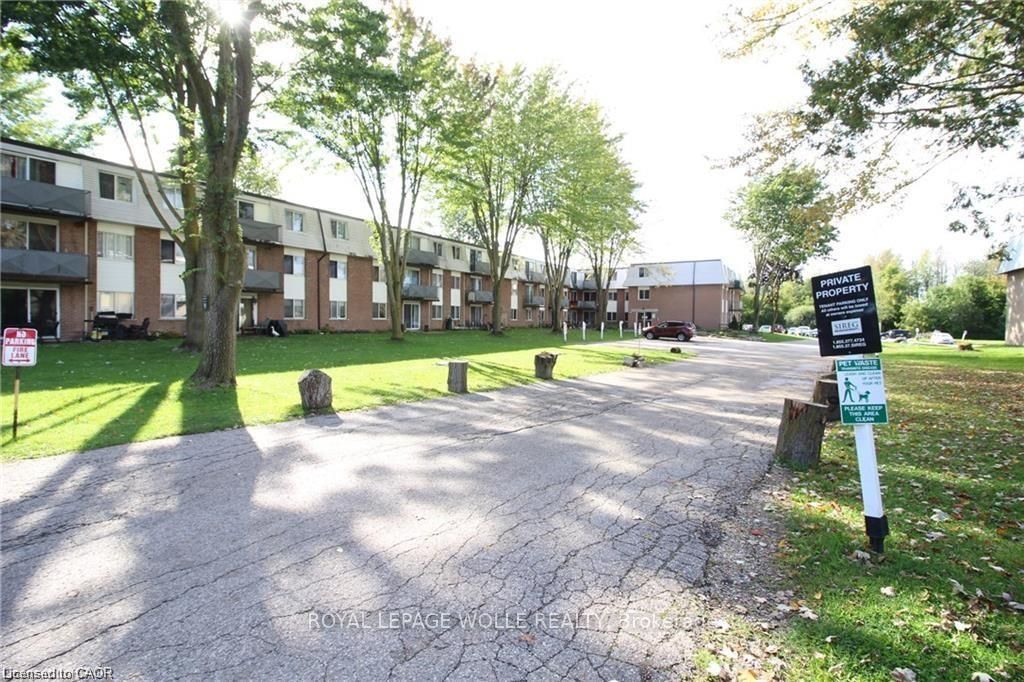 Photo of 633 Barber Avenue N #7, North Perth, ON N4W 1S4 (MLS # X13897444)