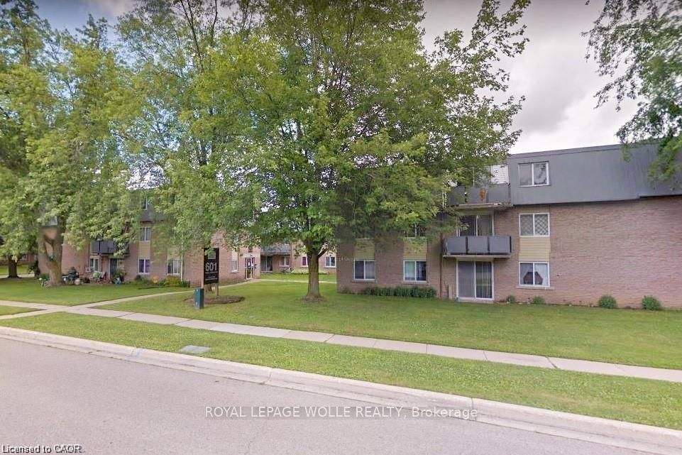 Photo of 633 Barber Avenue N #7, North Perth, ON N4W 1S4 (MLS # X13897444)