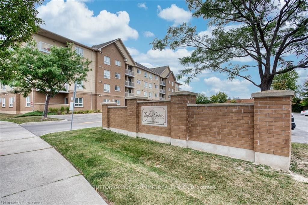 4450 FAIRVIEW Street 307