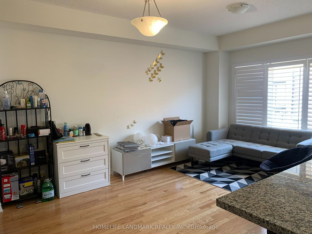 Photo of 395 Athabasca Common N/A, Oakville, ON L6H 0R5 (MLS # W12731492)
