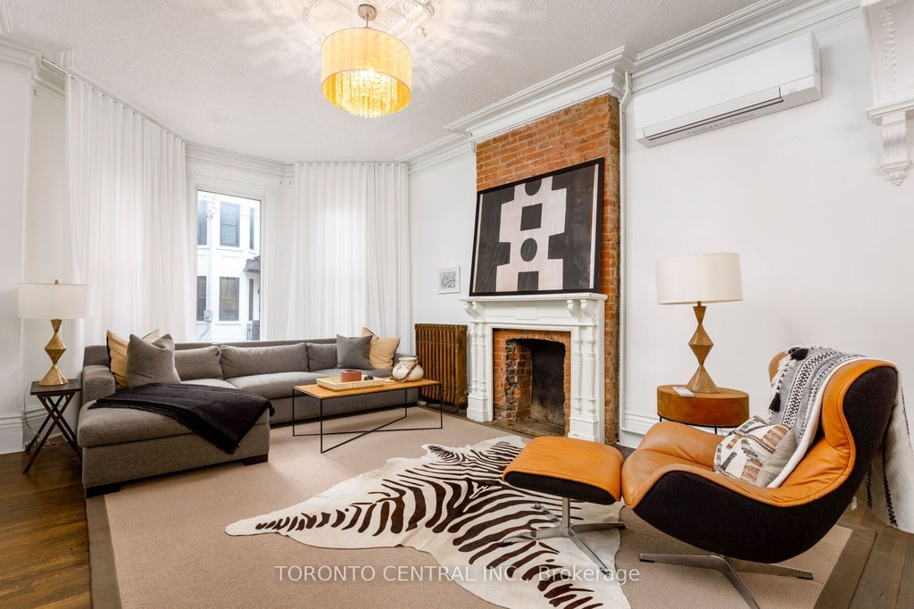Photo of 24 Manning Avenue, Toronto, ON M6J 2K4 (MLS # C13798624)