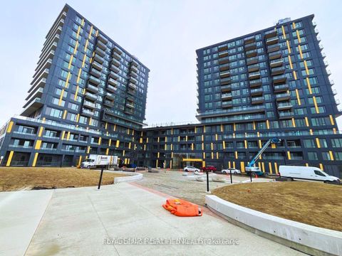 4878 Powers Common W 333 Burlington ON L7M 2B4