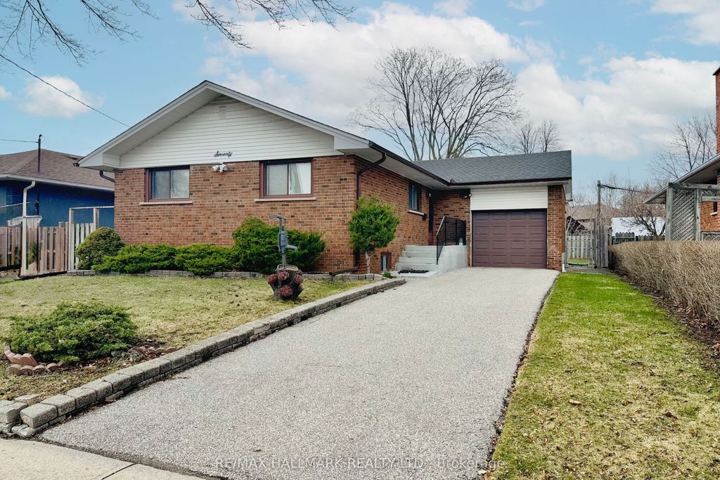 Photo of 70 Lavington Drive, Toronto, ON M9R 2H4 (MLS # W12770562)