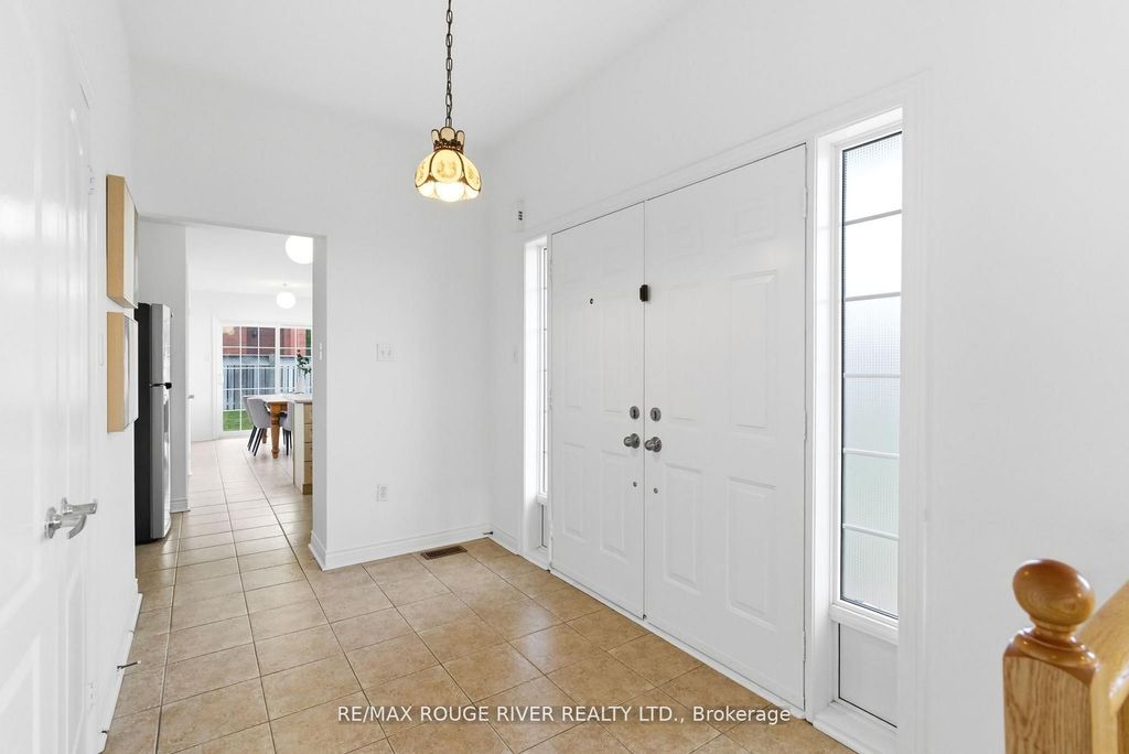 Photo of 36 Tormina Boulevard, Whitby, ON L1R 3B4 (MLS # E12525918)