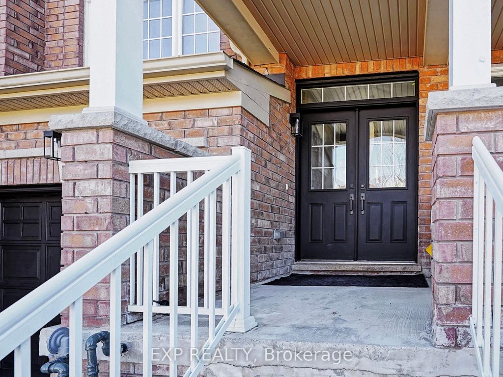 Photo of 9 Matthewson Avenue, Bradford West Gwillimbury, ON L3Z 3A7 (MLS # N12932184)