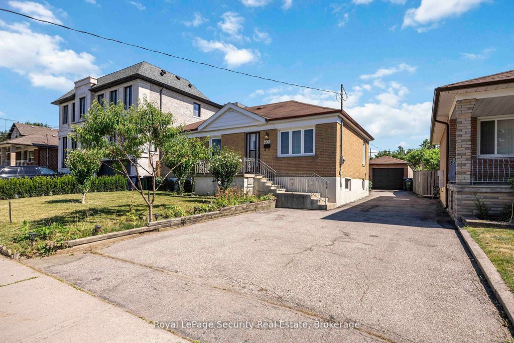 Photo of 405 Rustic Road, Toronto, ON M6L 1W8 (MLS # W12354258)