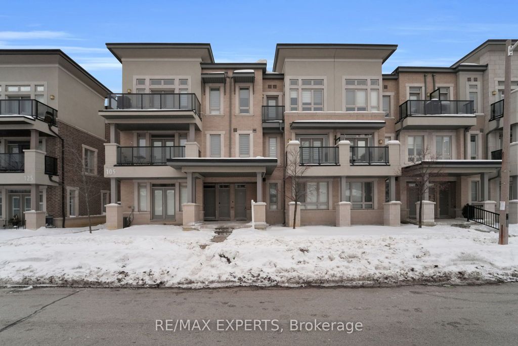 Photo of 105 Kayla Crescent #10, Vaughan, ON L6A 4W3 (MLS # N12767504)