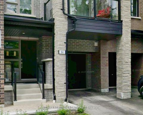 84 Herman Gilroy Lane Markham ON L6C 3L7