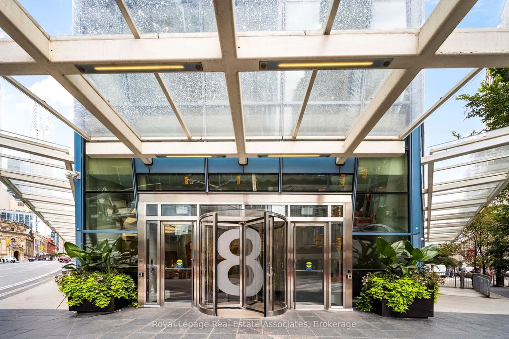 Photo of 8 The Esplanade N/A #507, Toronto, ON M5E 0A6 (MLS # C12418987)