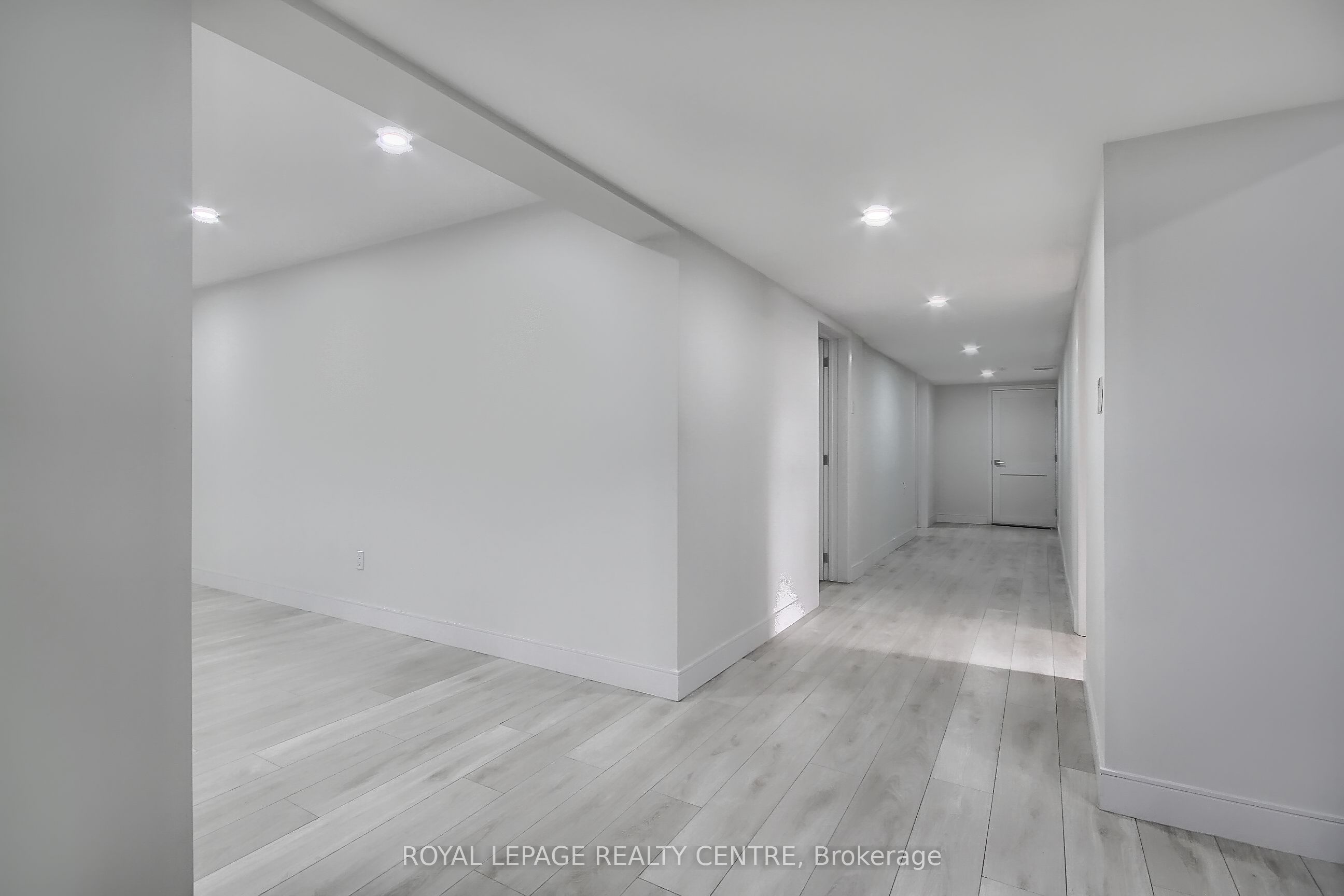 2320 Hensall Street Lower