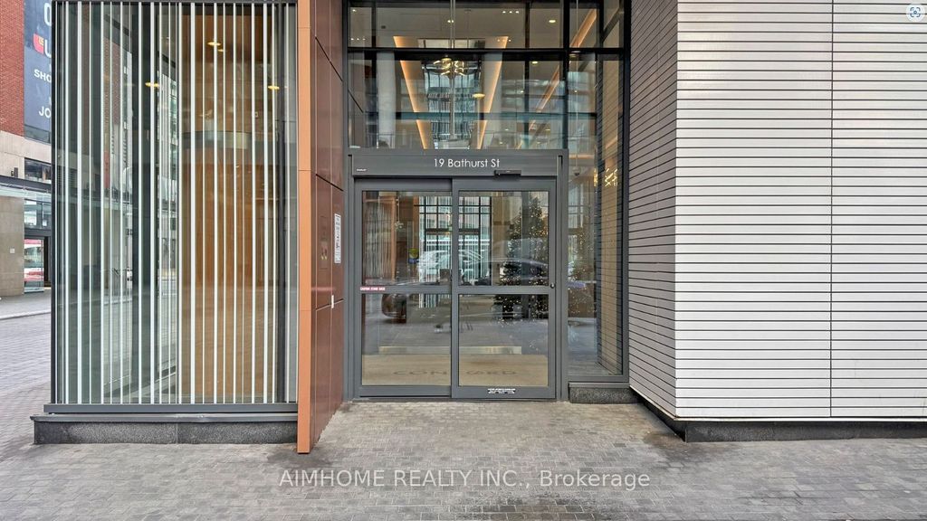 Photo of 19 Bathurst Street #1102, Toronto, ON M5V 0N2 (MLS # C12385928)