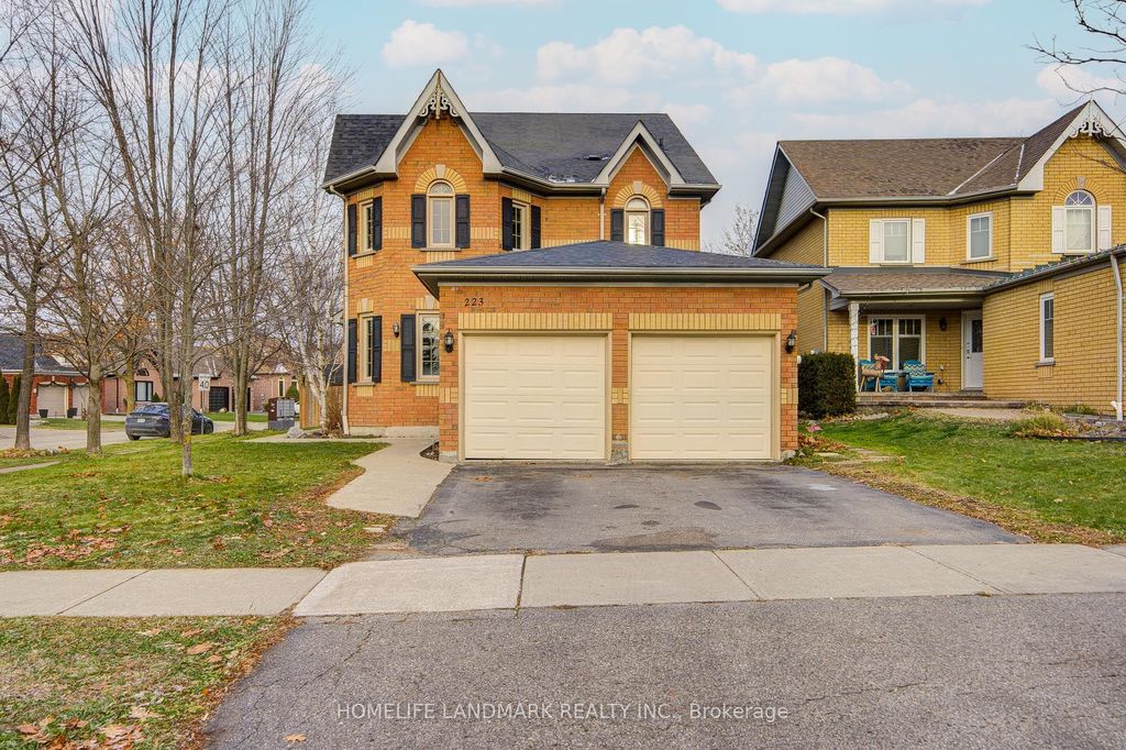 Photo of 223 Deerglen Terrace, Aurora, ON L4G 6Y5 (MLS # N12766672)