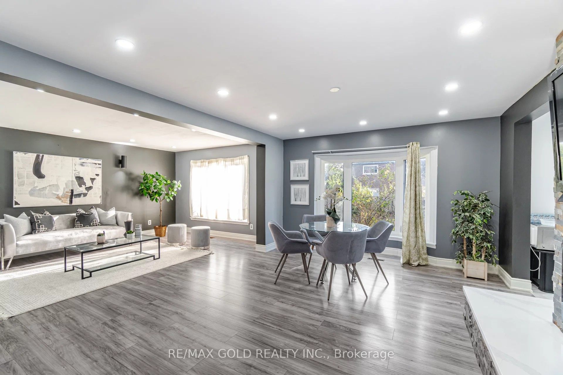 21 Nottingham Crescent