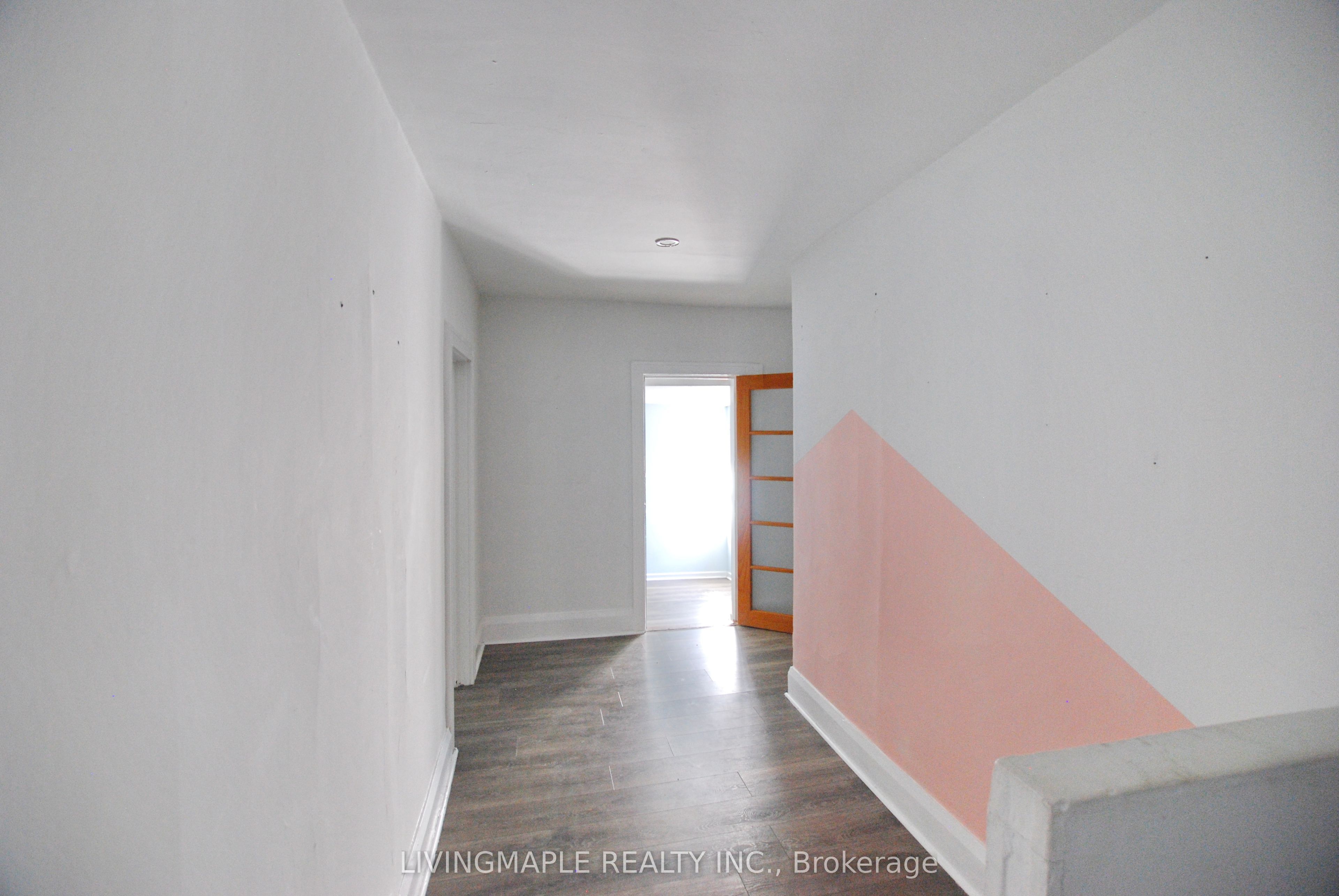 50 Fernwood Park Avenue