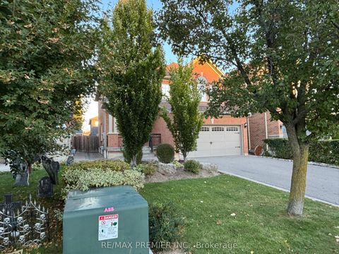 325 Vellore Avenue Vaughan ON L4H 2Z2