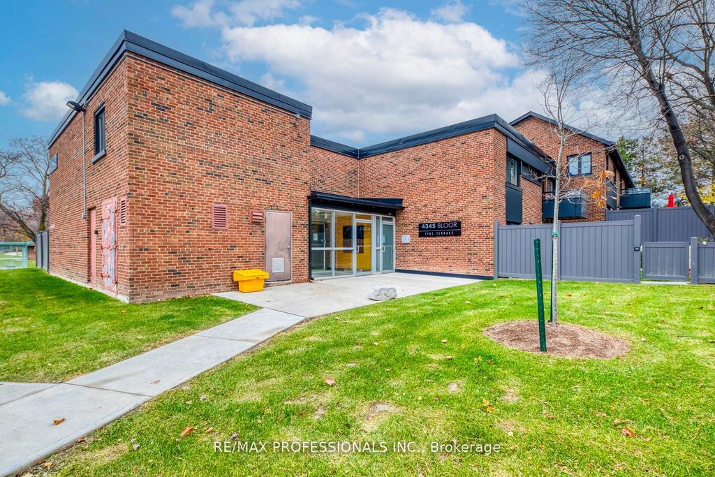 Photo of 4345 Bloor Street W #51, Toronto, ON M9C 2A4 (MLS # W12814580)