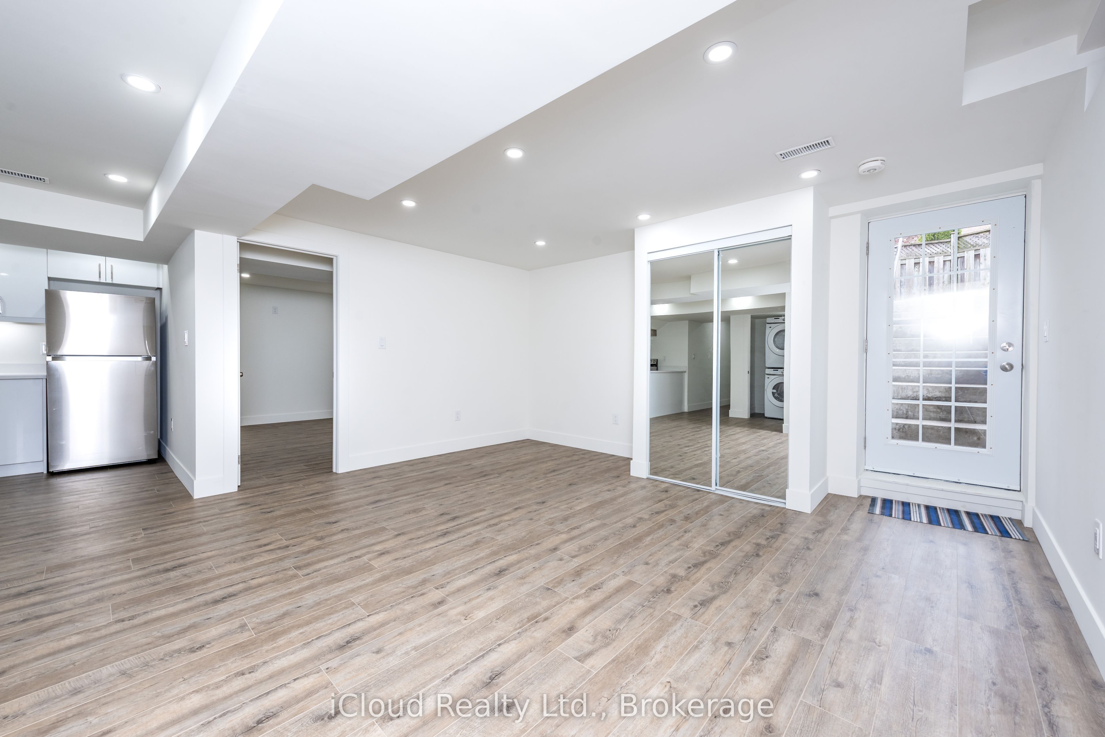 899 Boyer Boulevard Lower Level
