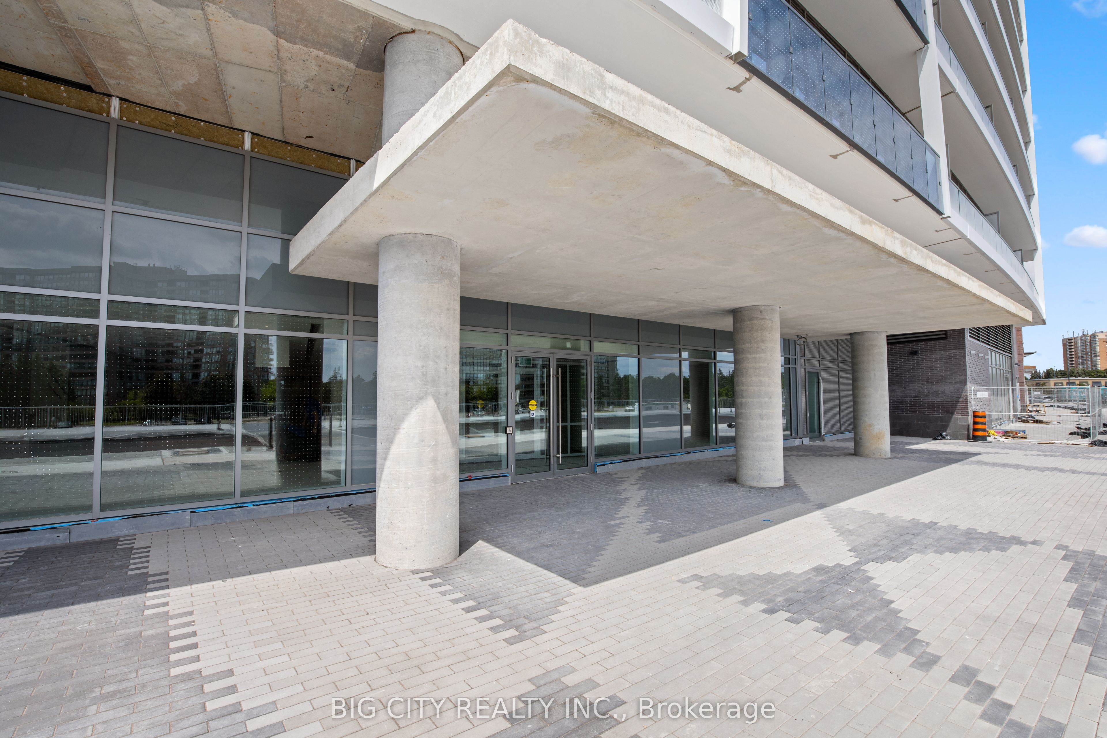 30 Upper Mall Way 317A