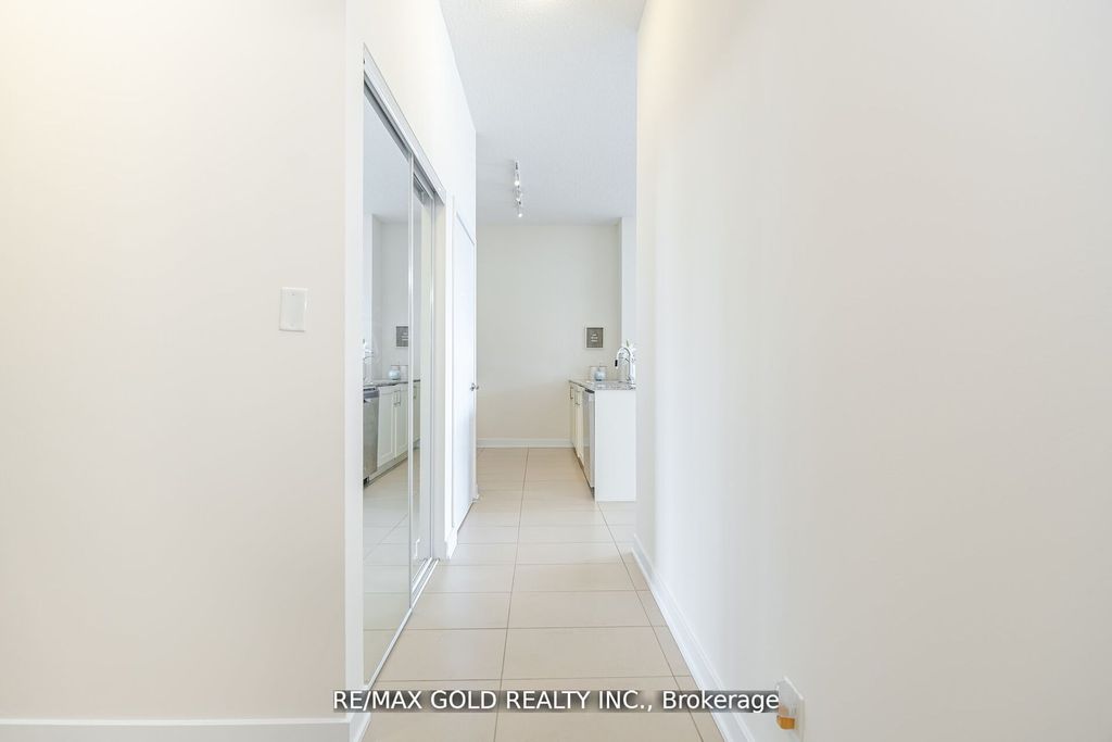 Photo of 4070 Confederation Parkway #607, Mississauga, ON L5B 0E9 (MLS # W12684898)