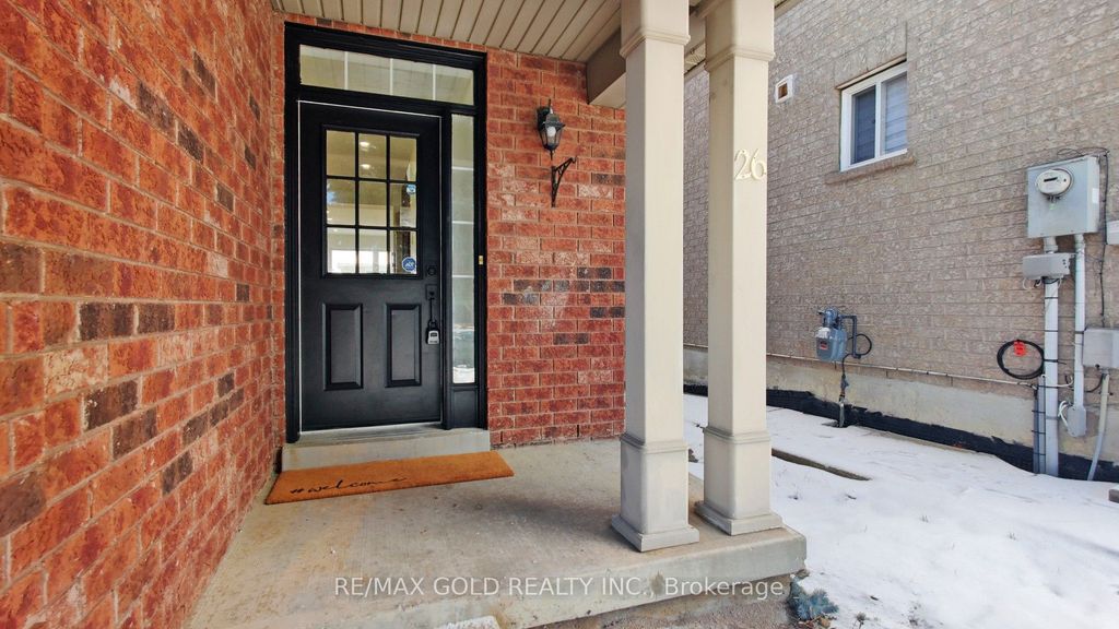 Photo of 26 Applegrove Court, Brampton, ON L6R 2Y8 (MLS # W12714312)