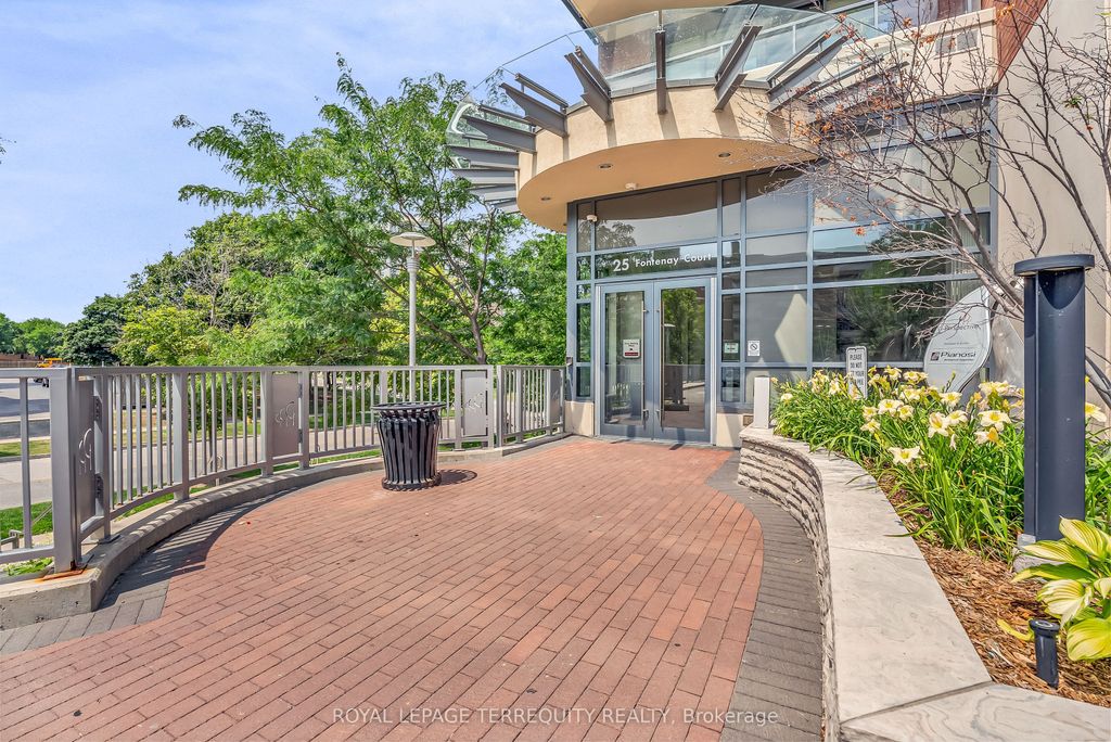 Photo of 25 Fontenay Court #212, Toronto, ON M9A 0C4 (MLS # W12316980)