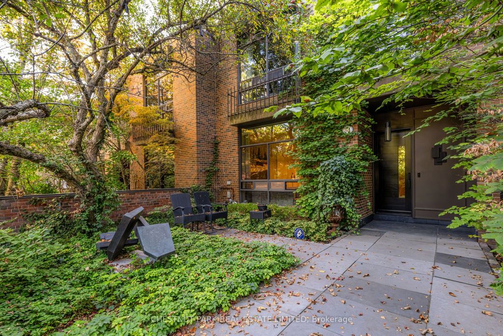 Photo of 84 Oriole Road, Toronto, ON M4V 2G1 (MLS # C12744342)