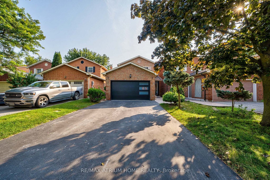 Photo of 61 Trothen Circle, Markham, ON L3P 4H3 (MLS # N13653446)
